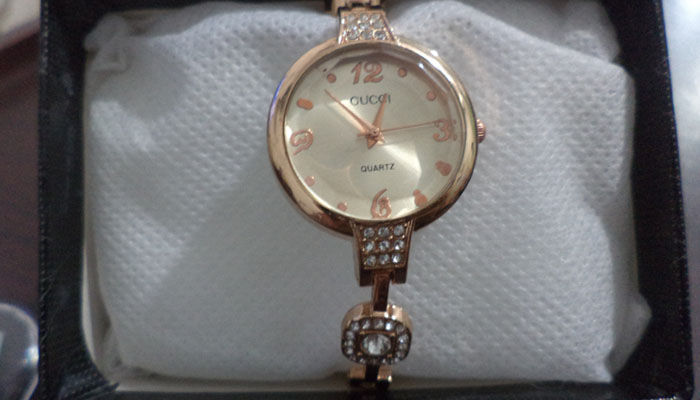 জিইউসিসি কোয়ার্টজ ক্লক-৪