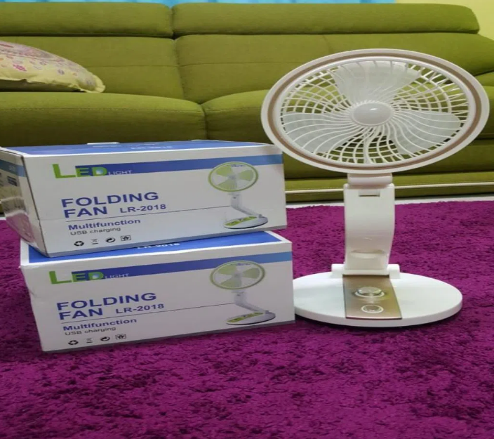 ফোল্ডিং মাল্টি-ফাংশন ইউএসবি চার্জিং ফ্যান উইথ বিল্ডইন এলইডি লাইট